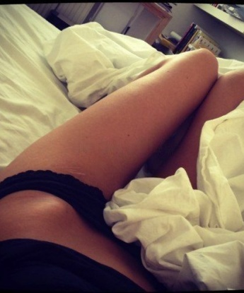 Эксклюзив для ценителей красоты и страсти. Обворожительная нимфоманка ждет именно тебя для самых пошлых фантазий и жарких встреч. Будь со мной откровенен, и я раскрою для тебя все секреты. 8749, 30 лет